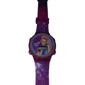 JoJo Siwa Rotating Lights LCD Watch Need new batteries